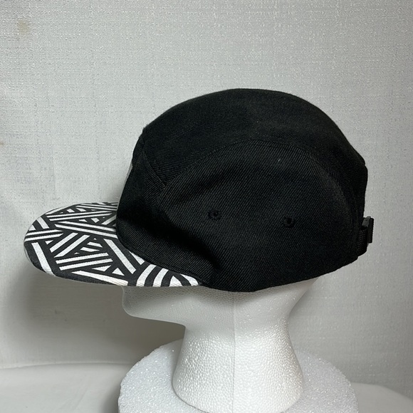 𝅺X Truth Finish It Anti Smoking Hat, in very good condition - Picture 4 of 7